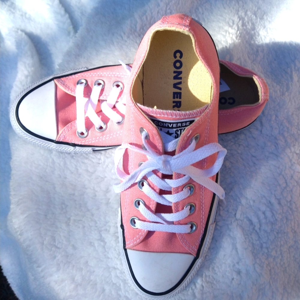 All Star Converse low tops